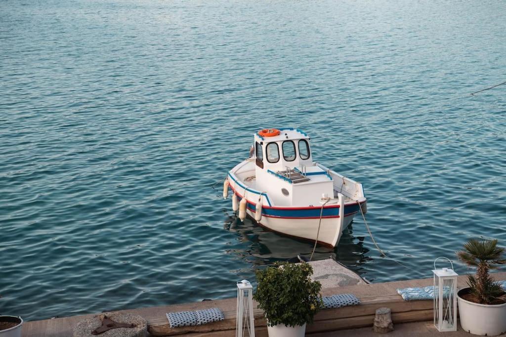 At Coast Apartment Elounda Exterior foto